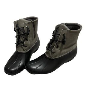 Sperry Women’s Size 10 Duck Boots